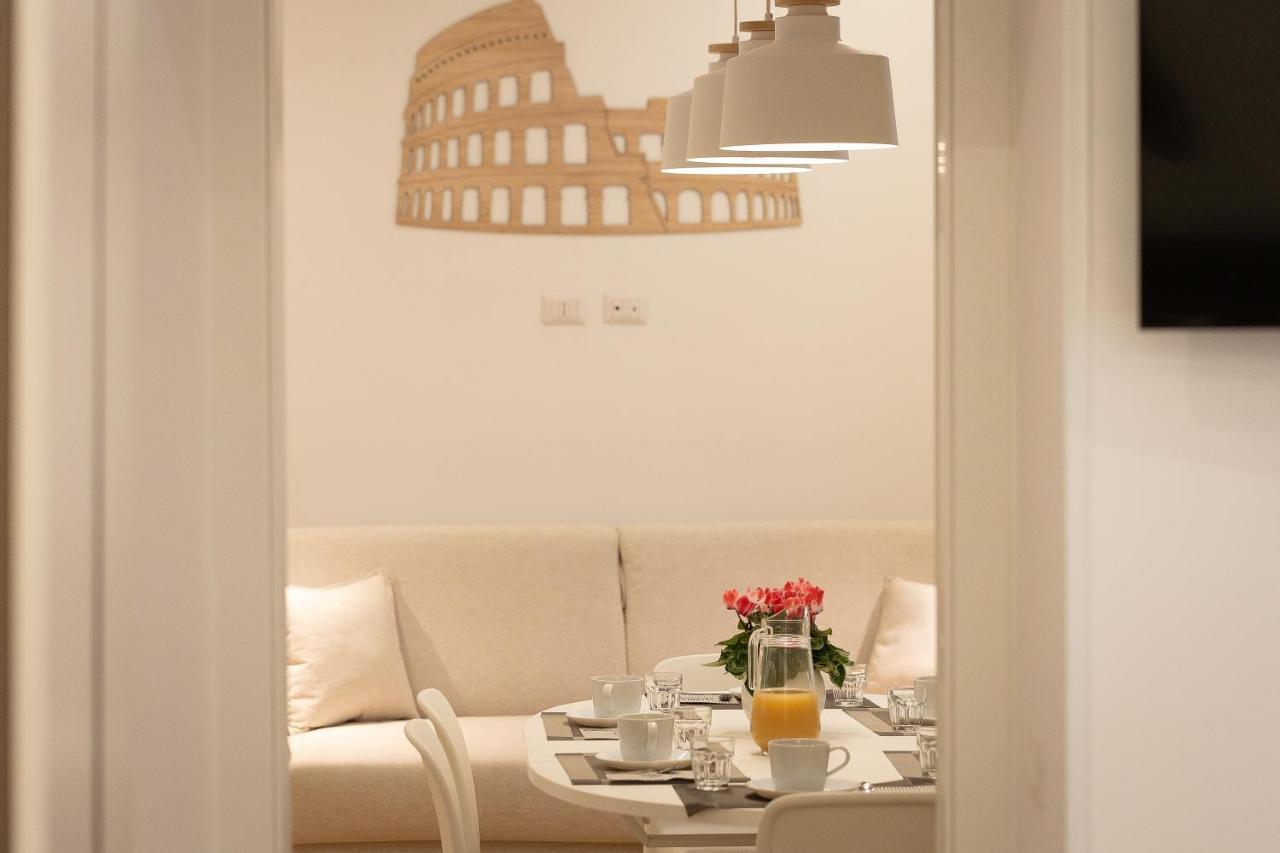 Colosseum Holidays - Three-bedroom * Rom