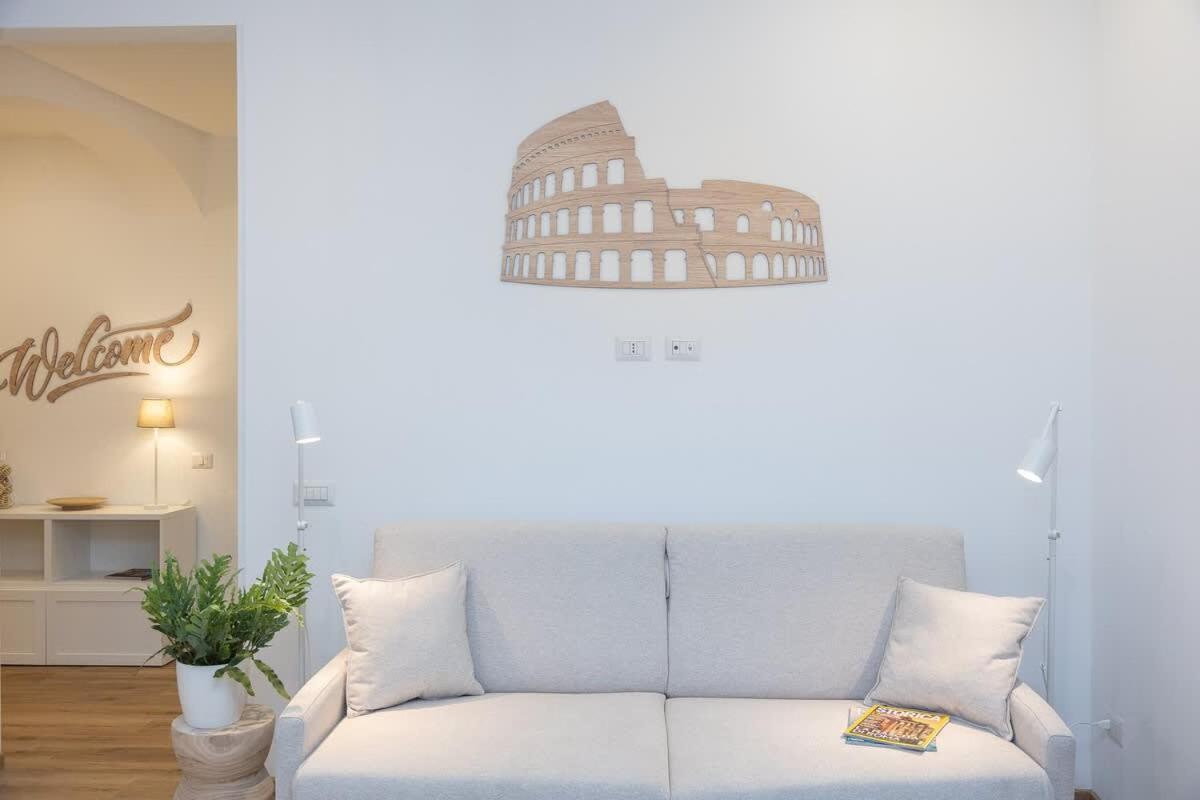 Colosseum Holidays - Three-bedroom Apartamento
